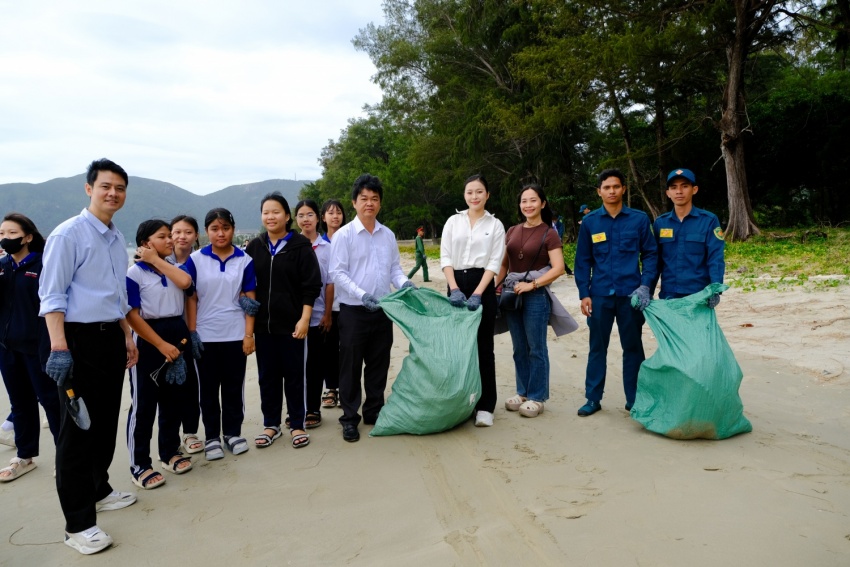Lan tỏa thông điệp “Vì biển đảo xanh”