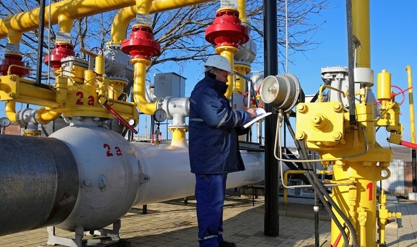 Serbia gia hạn thỏa thuận nguồn cung khí đốt với Nga