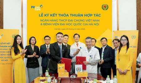 Thúc đẩy thanh toán không tiền mặt trong y tế: PVcomBank hợp tác cùng Bệnh viện Đại học Quốc gia Hà Nội