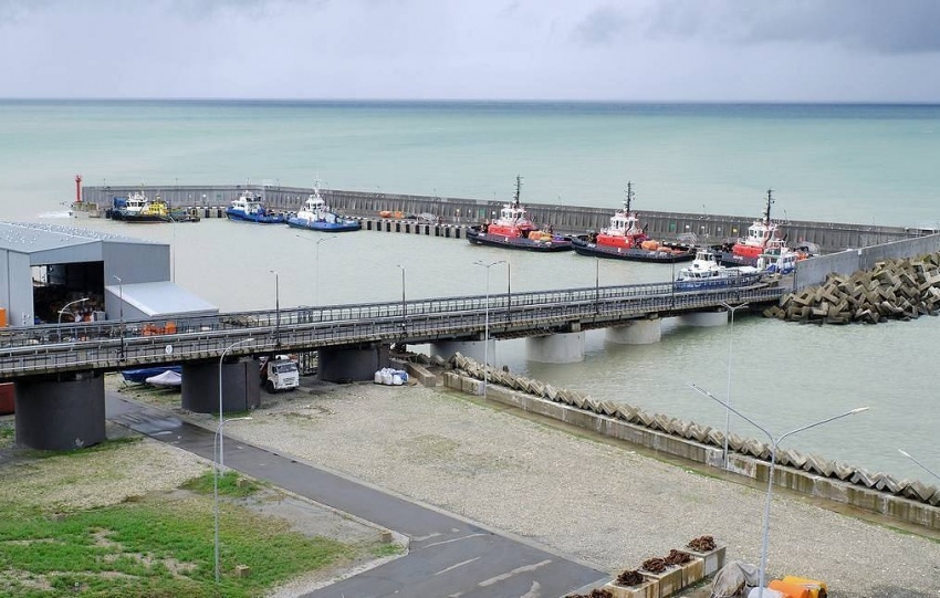 Xuất khẩu dầu của Kazakhstan chạm đáy 14 tháng