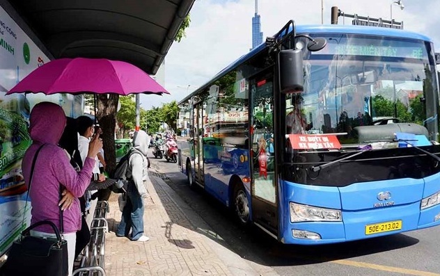 TP HCM: Hành khách đi xe buýt mùng 1 Tết sẽ được nhận lì xì