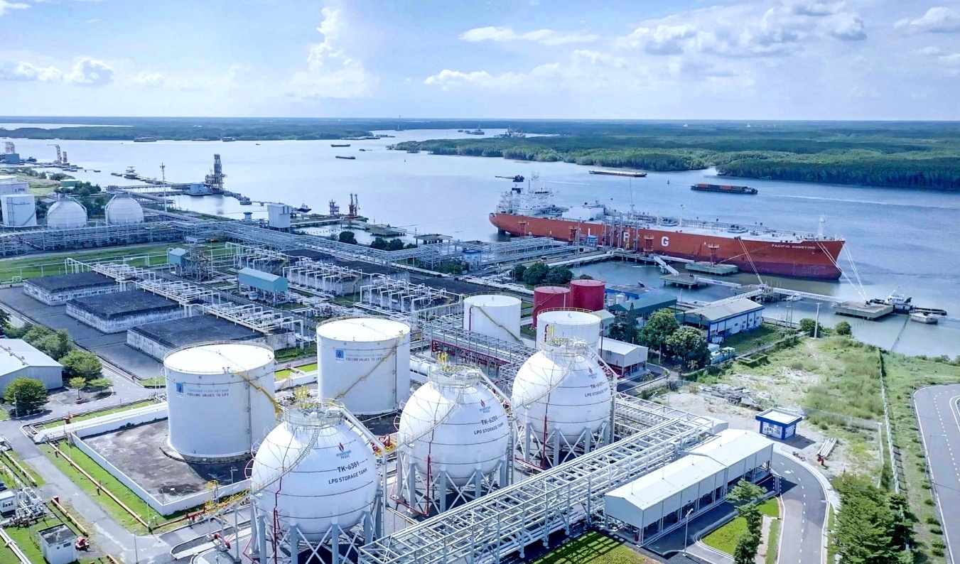 Petrovietnam thiết lập kỷ lục mới về doanh thu năm 2025