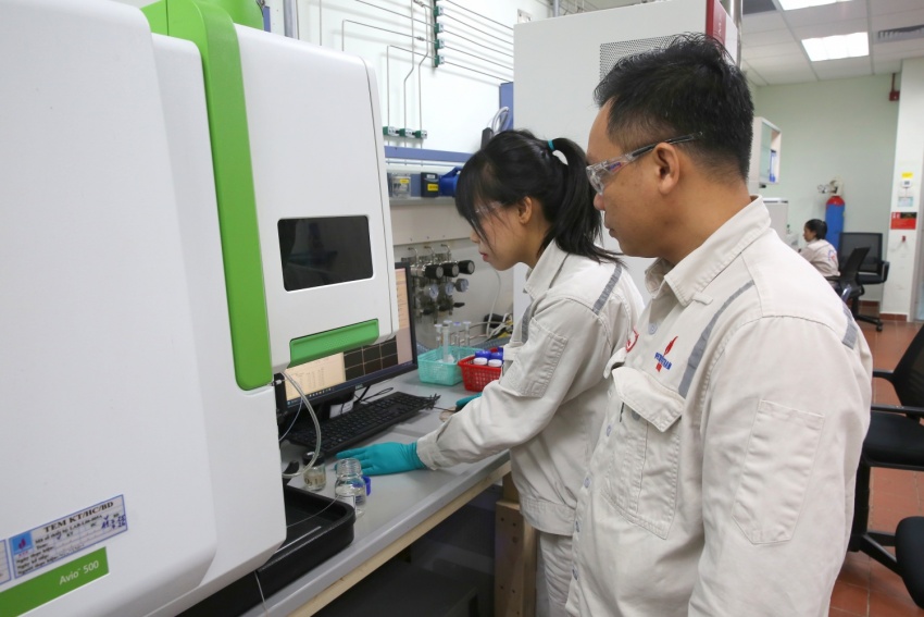 Improving laboratory analysis methods: BSR engineers generate over 1 billion VND in annual savings