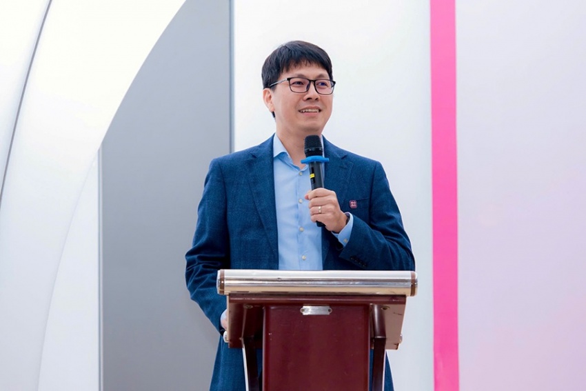 MoMo và Xanh SM ký kết hợp tác chiến lược, mở rộng dịch vụ di chuyển xanh và thanh toán số cho người dùng