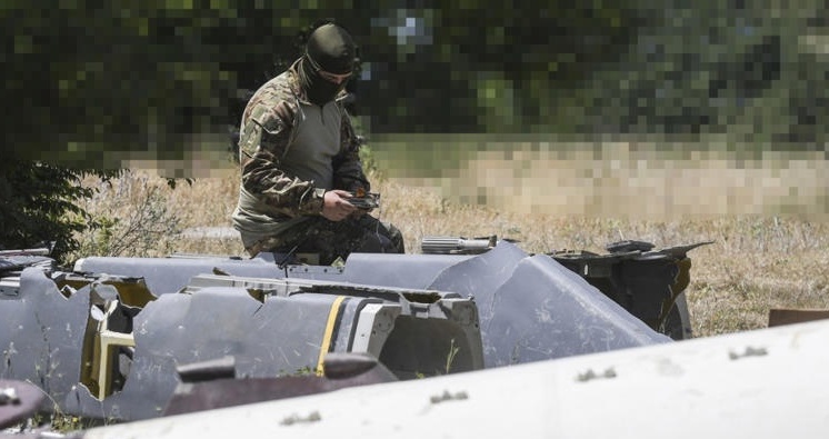 Ukraine phóng tên lửa vào nhà máy lọc dầu của Nga