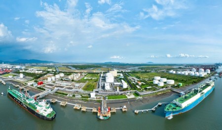 [VIDEO] Khám phá kho cảng LNG đầu tiên của Việt Nam: Bản lĩnh và trí tuệ Việt