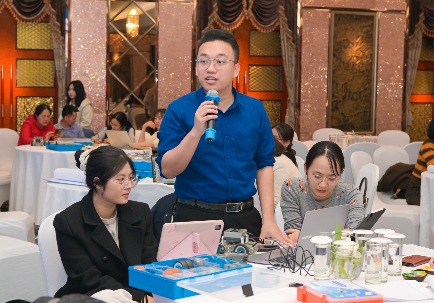 [Chùm ảnh] Giáo viên khu vực phía Bắc tham gia tập huấn vận hành phòng STEM Innovation Petrovietnam