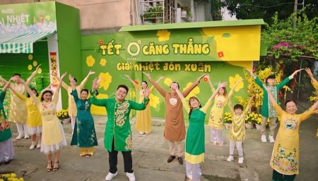 “Quốc tế dọn nhà”: Trà Xanh Không Độ kể câu chuyện rất thật của người trẻ mùa Tết