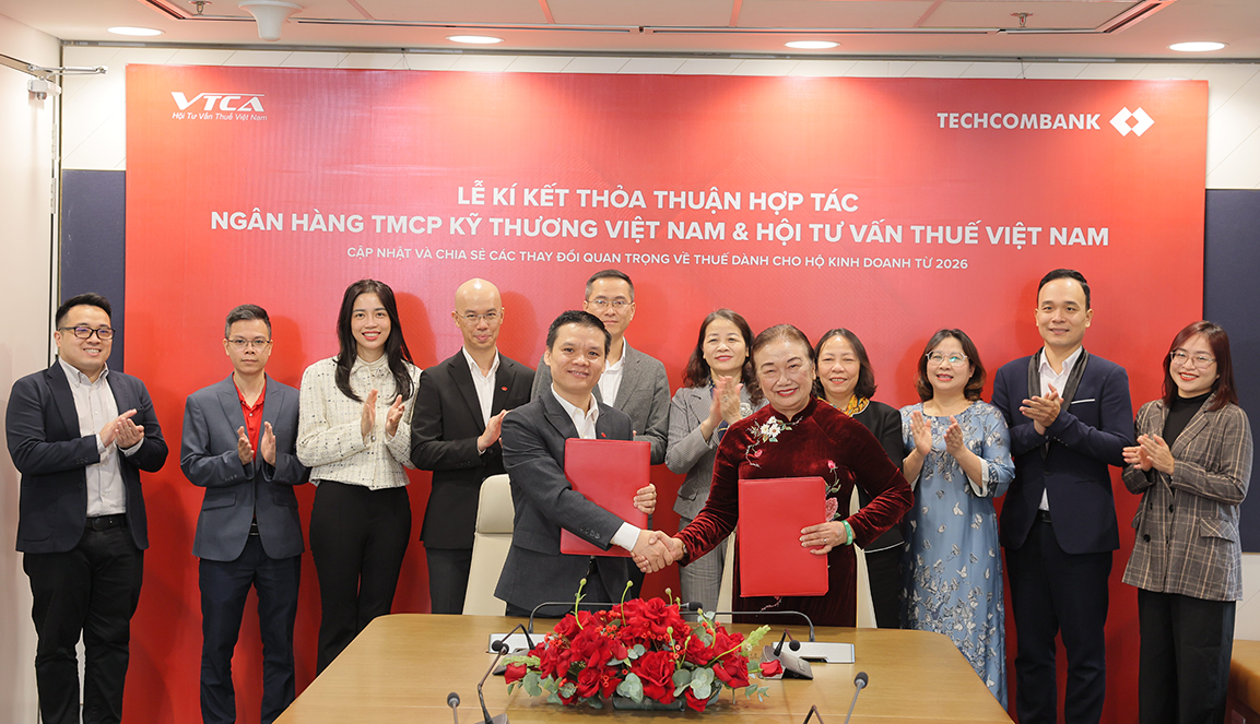 Techcombank bắt tay Hội Tư vấn Thuế Việt Nam, đồng hành cùng hơn 5 triệu hộ kinh doanh trước bước ngoặt chính sách thuế