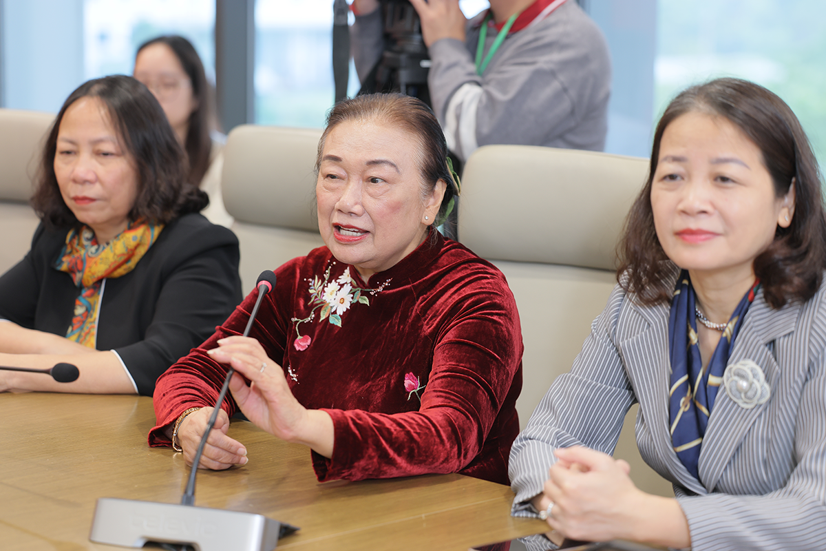 Techcombank bắt tay Hội Tư vấn Thuế Việt Nam, đồng hành cùng hơn 5 triệu hộ kinh doanh trước bước ngoặt chính sách thuế