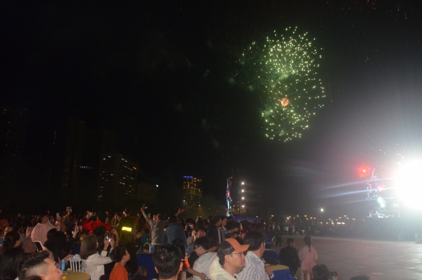 Rực rỡ đêm nghệ thuật “Khơi sóng bình minh” chào đón năm mới 2026