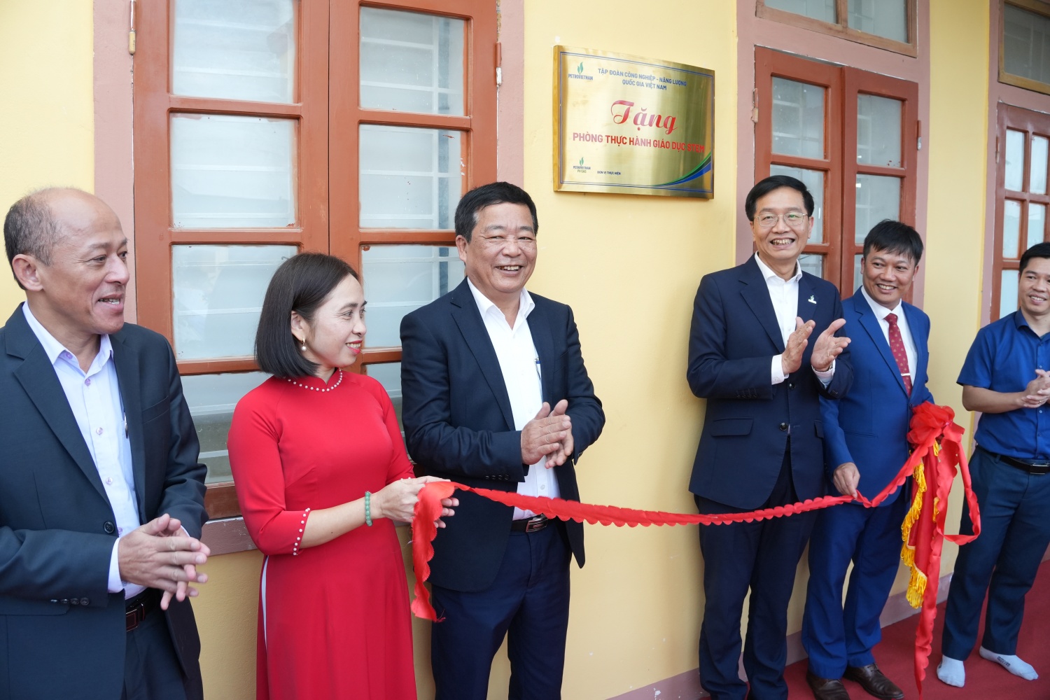 STEM Innovation Petrovietnam: Khơi dậy truyền thống hiếu học từ quê hương cách mạng