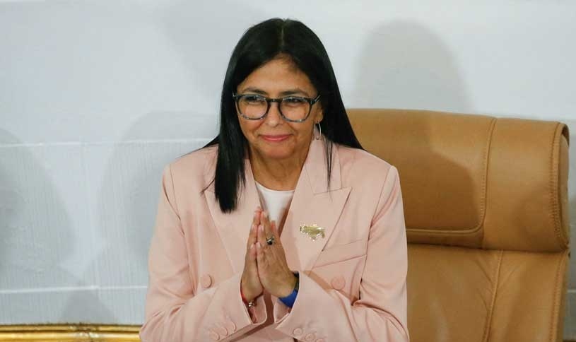 Venezuela công bố tổng thống lâm thời