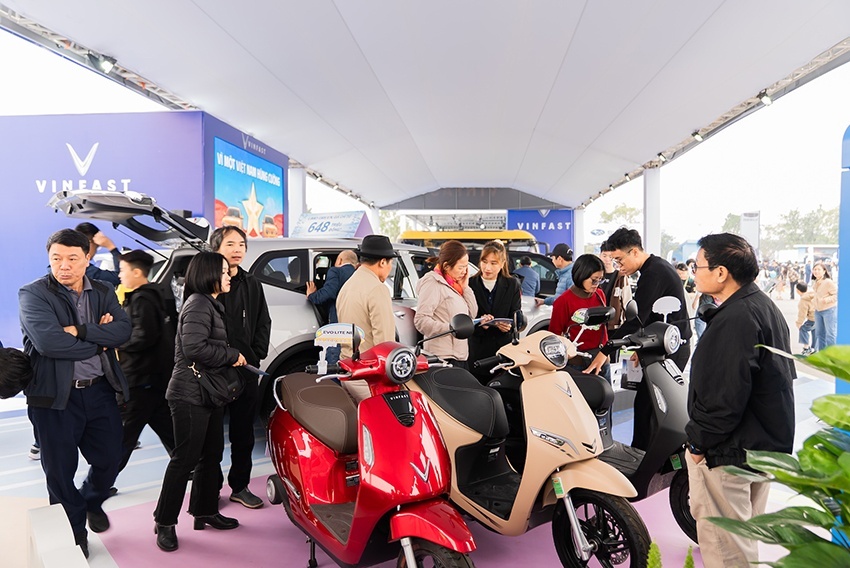 Chuyên gia: VinFast đang biến câu hỏi “có nên mua xe điện” thành “nên mua mẫu xe điện nào”