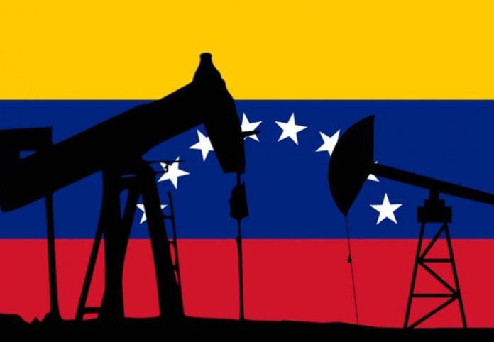 Venezuela cố gắng thuyết phục Big Oil quay trở lại