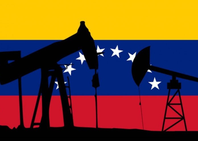 Venezuela cố gắng thuyết phục Big Oil quay trở lại