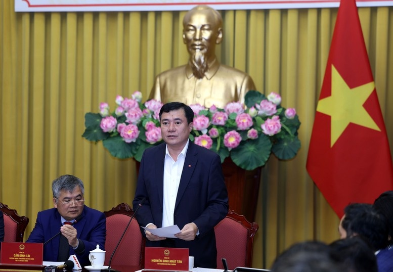 Công bố nhiều luật lớn, tháo gỡ điểm nghẽn về thuế và đầu tư