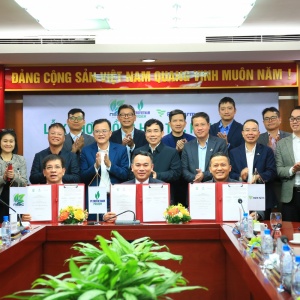 PVChem ký hợp đồng hợp tác kinh doanh dự án Nhà máy Tái chế nhựa PET