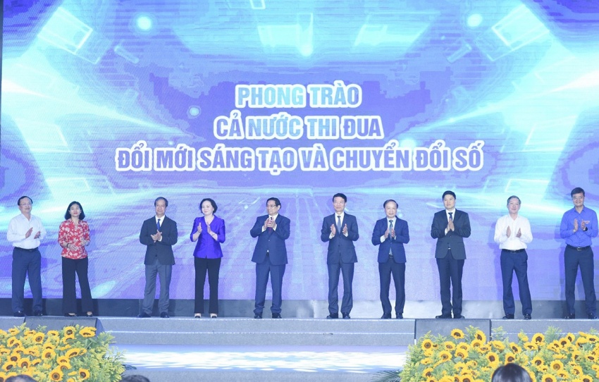 Đẩy mạnh Đẩy mạnh