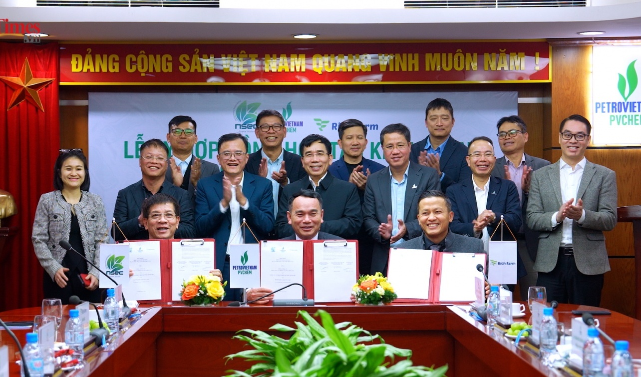 [VIDEO] PVChem ký kết hợp tác dự án Nhà máy tái chế nhựa tại khu kinh tế Nghi Sơn