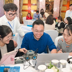 Khai thác hiệu quả, bền vững các phòng thực hành STEM