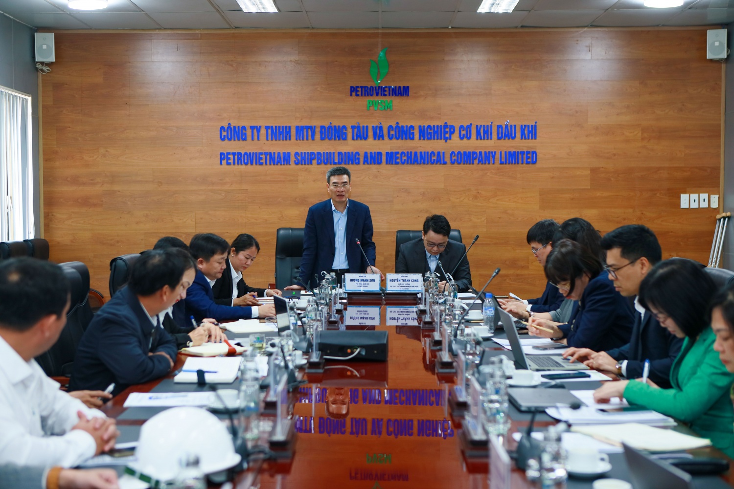 Tập trung tái cơ cấu, nâng cao nội lực, đưa PVSM ngày càng phát triển Tập trung tái cơ cấu, nâng cao nội lực, đưa PVSM ngày càng phát triển