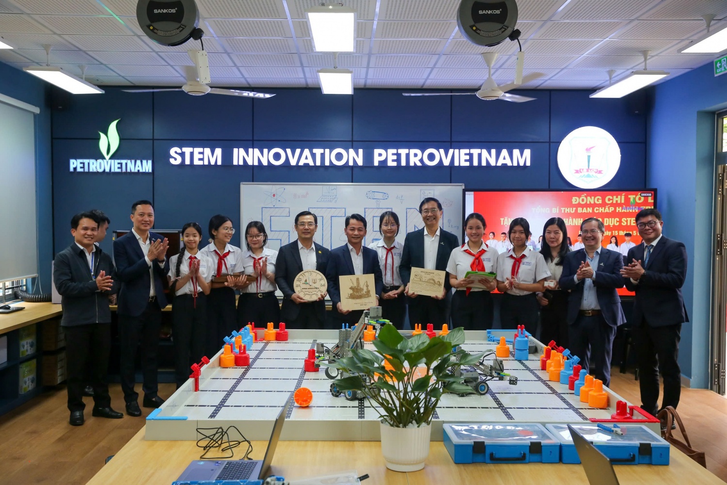 Góp phần ươm mầm đổi mới sáng tạo tại thành phố khoa học công nghệ