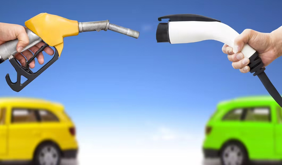 Các công ty dầu khí đối mặt với làn sóng xe điện như thế nào?