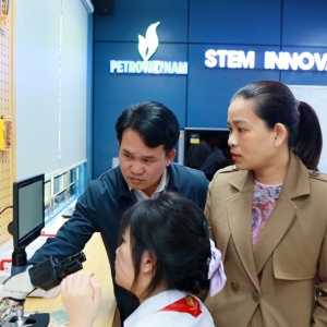 [VIDEO] STEM Innovation Petrovietnam: Nâng cao trải nghiệm nghiên cứu khoa học cho học sinh Đà Nẵng