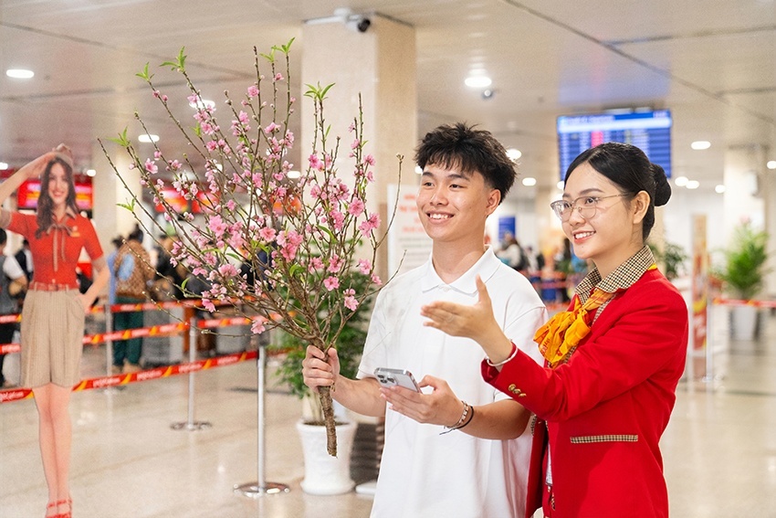 Vietjet mang sắc mai, đào theo những chuyến bay Xuân 2026 Vietjet mang sắc mai, đào theo những chuyến bay Xuân 2026