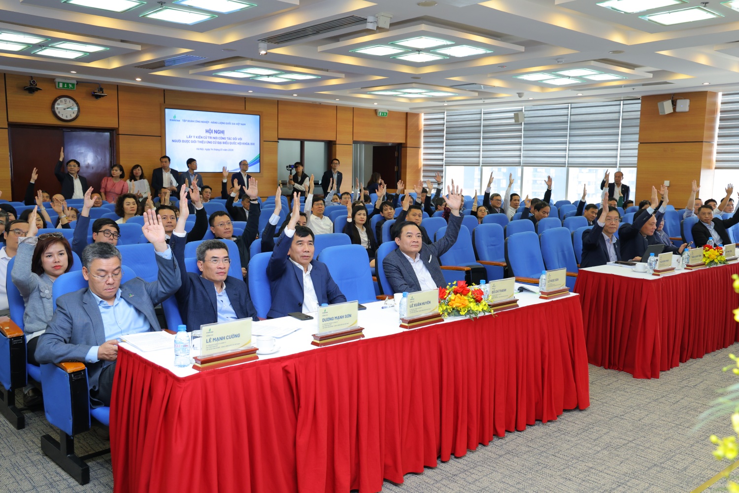 Petrovietnam thống nhất tuyệt đối giới thiệu Chủ tịch HĐTV Lê Ngọc Sơn ứng cử Đại biểu Quốc hội khóa XVI