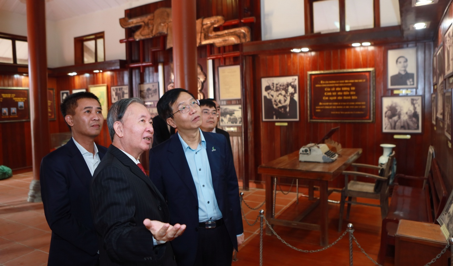 Petrovietnam tổ chức các hoạt động tri ân nhân 116 năm ngày sinh cố Phó Thủ tướng Trần Hữu Dực