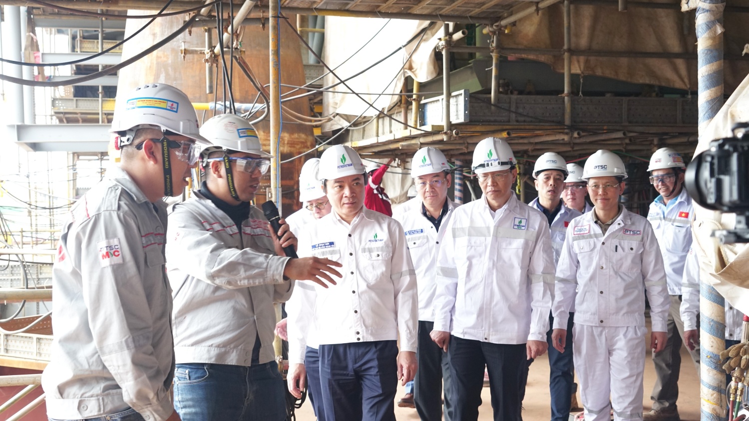 “Chuyển đổi kép” - đột phá chiến lược của Petrovietnam