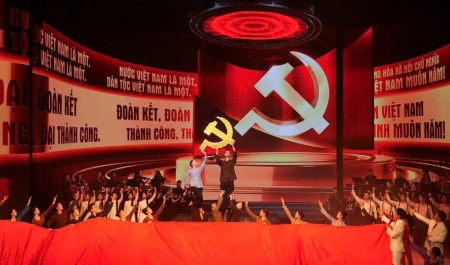 [VIDEO] Đặc sắc chương trình chính luận nghệ thuật "Mãi mãi niềm tin theo Đảng"