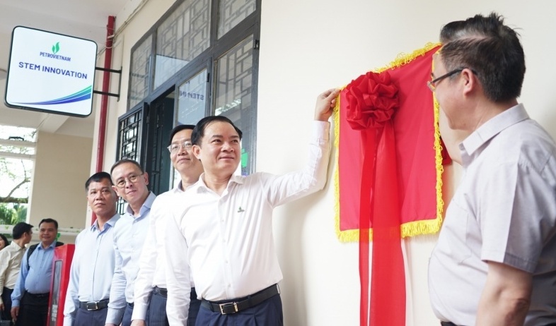 [VIDEO] STEM Innovation Petrovietnam thúc đẩy đổi mới giáo dục tại TP Hồ Chí Minh