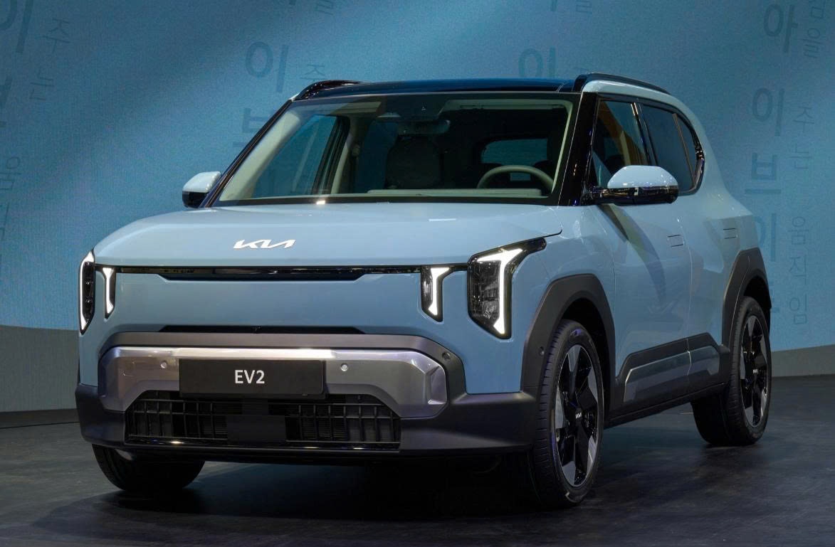 Thị trường xe điện tuần qua: Honda WN7 - Mô tô điện mạnh ngang xe 600cc lần đầu về Việt Nam