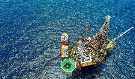 Giàn PV DRILLING II và PV DRILLING III được khách hàng Pertamina vinh danh