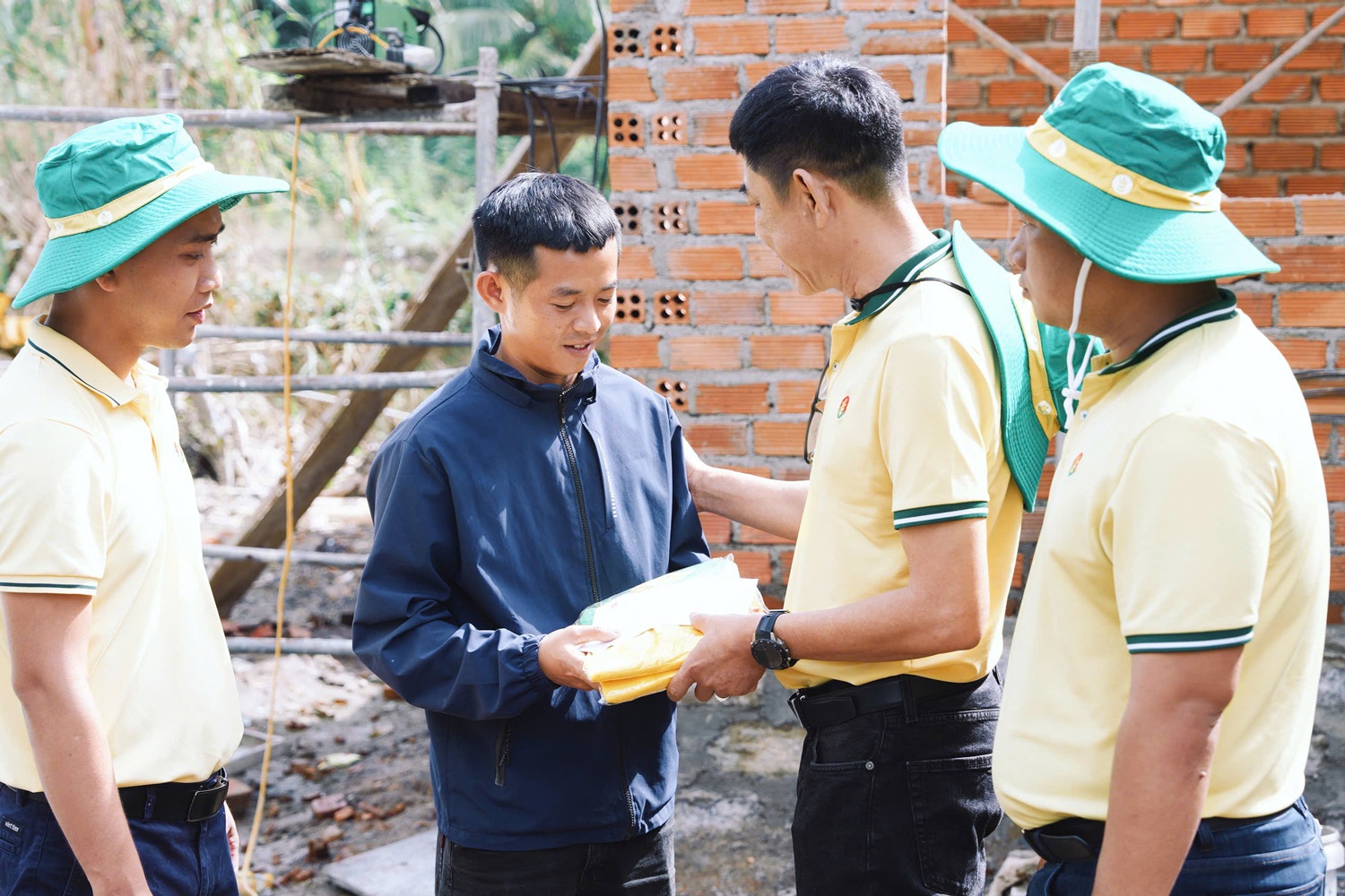 “Chiến dịch” nhân văn không tiếng súng và trách nhiệm xã hội của Petrovietnam