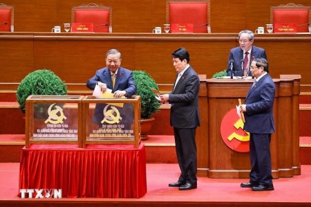 Ban Chấp hành Trung ương Đảng khóa XIV gồm 200 đồng chí