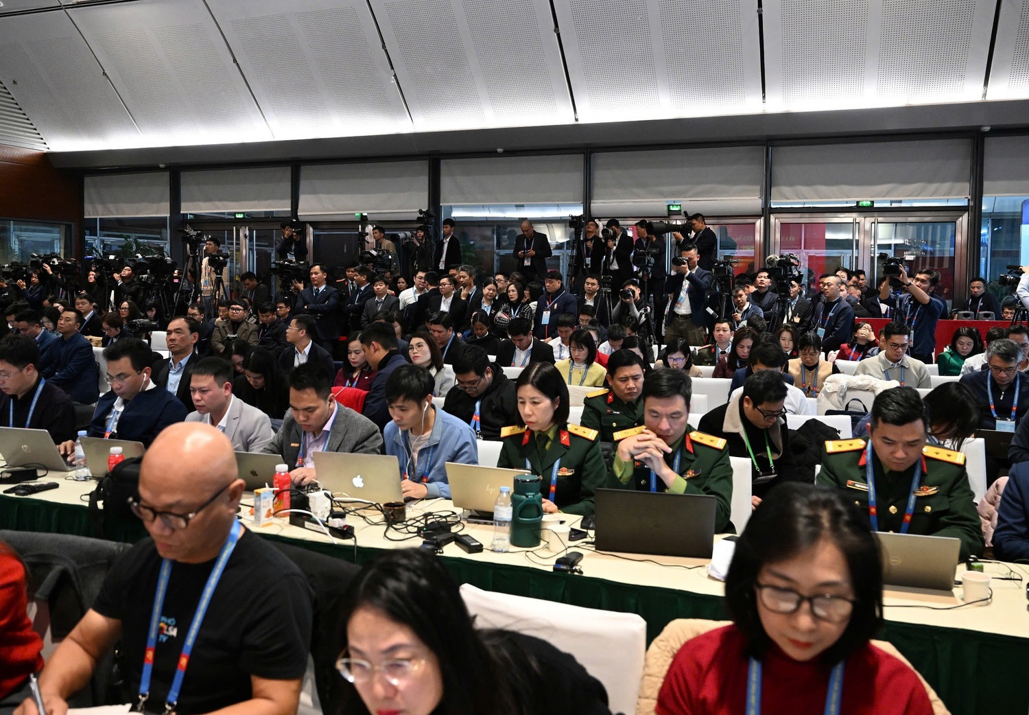 Tám công việc để hiện thực hóa Nghị quyết Đại hội XIV của Đảng