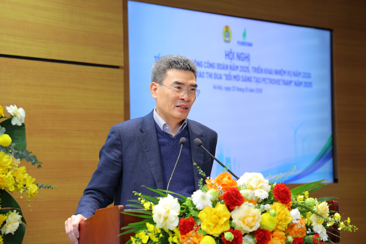 Điểm tựa người lao động, động lực cho đổi mới và phát triển bền vững của Petrovietnam Điểm tựa người lao động, động lực cho đổi mới và phát triển bền vững của Petrovietnam