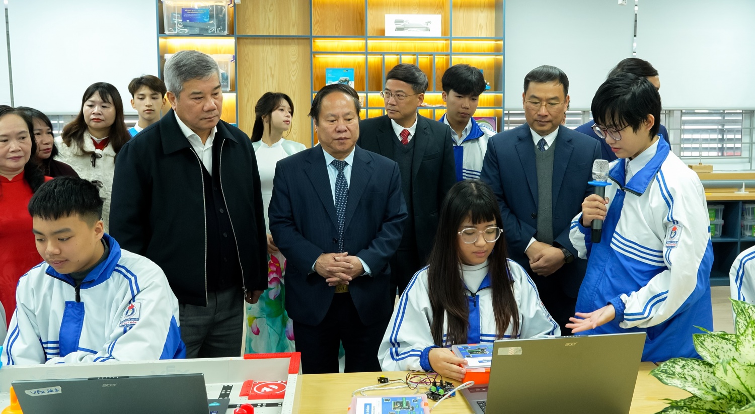 Petrovietnam góp phần phát triển giáo dục và lan tỏa tinh thần Petrovietnam góp phần phát triển giáo dục và lan tỏa tinh thần