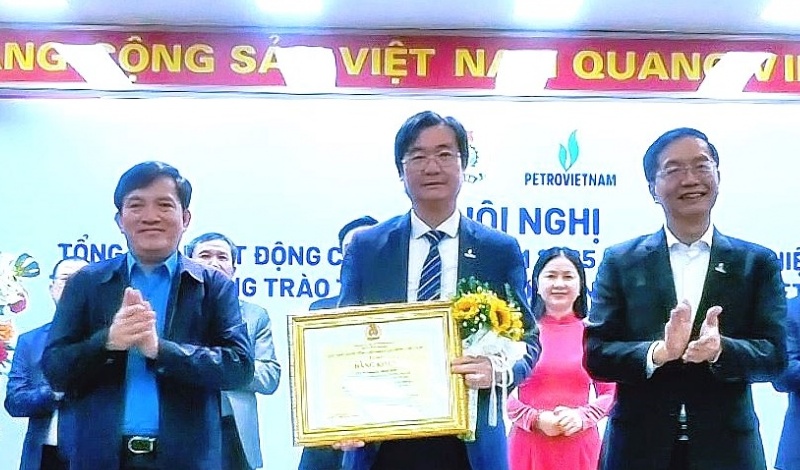 [VIDEO] Tôn vinh tập thể, cá nhân tiêu biểu trong phong trào Công đoàn Petrovietnam