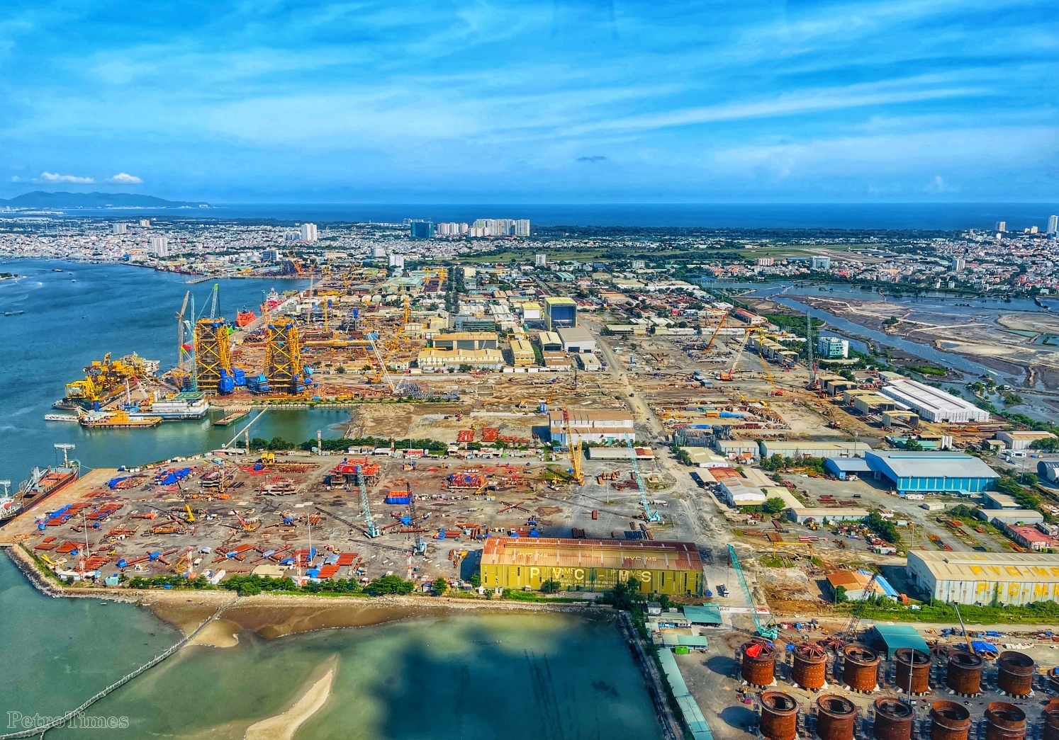 Doanh nghiệp nhà nước và vai trò kiến tạo động lực phát triển đô thị