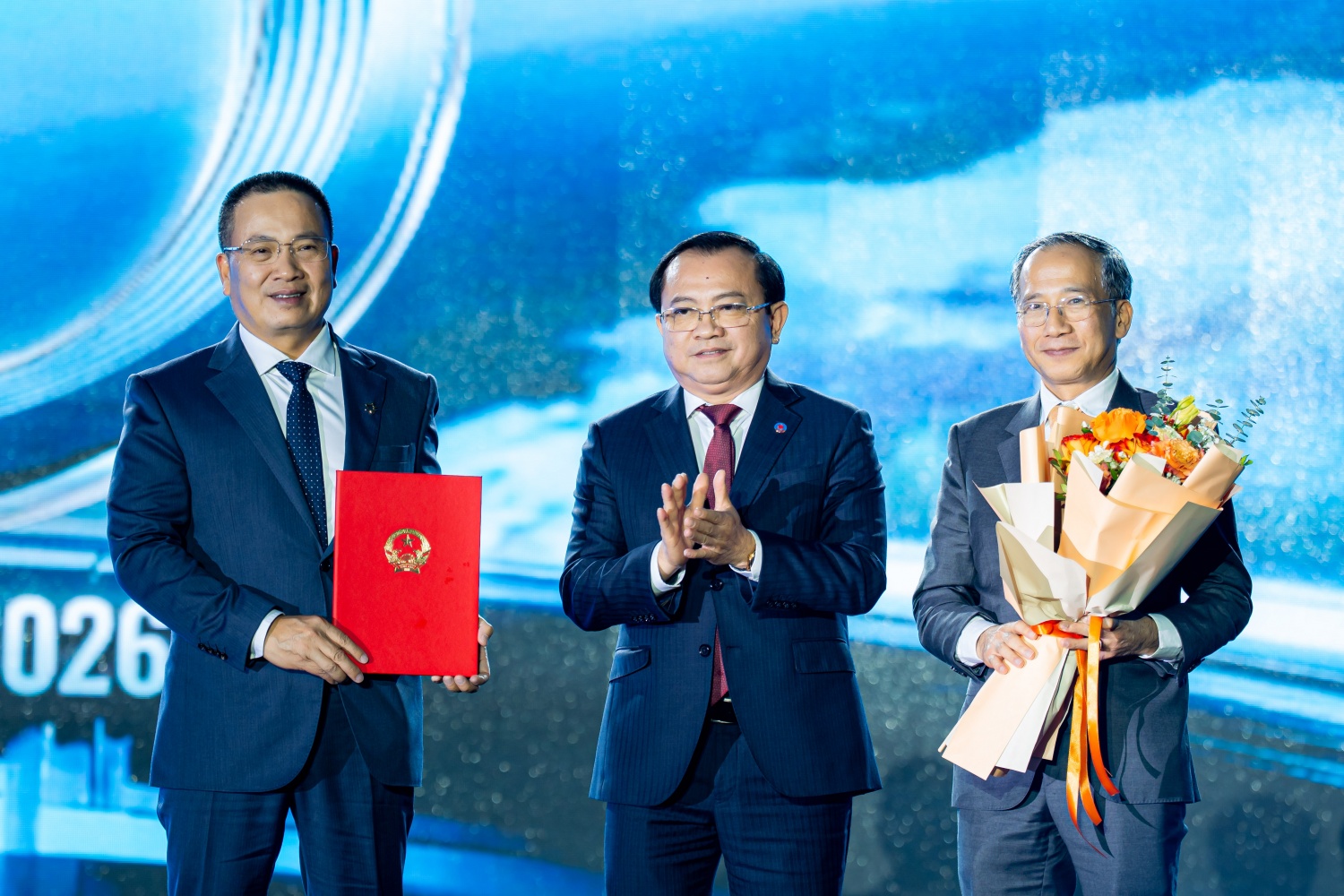 Dấu mốc tỷ USD của Bảo hiểm PVI Dấu mốc tỷ USD của Bảo hiểm PVI