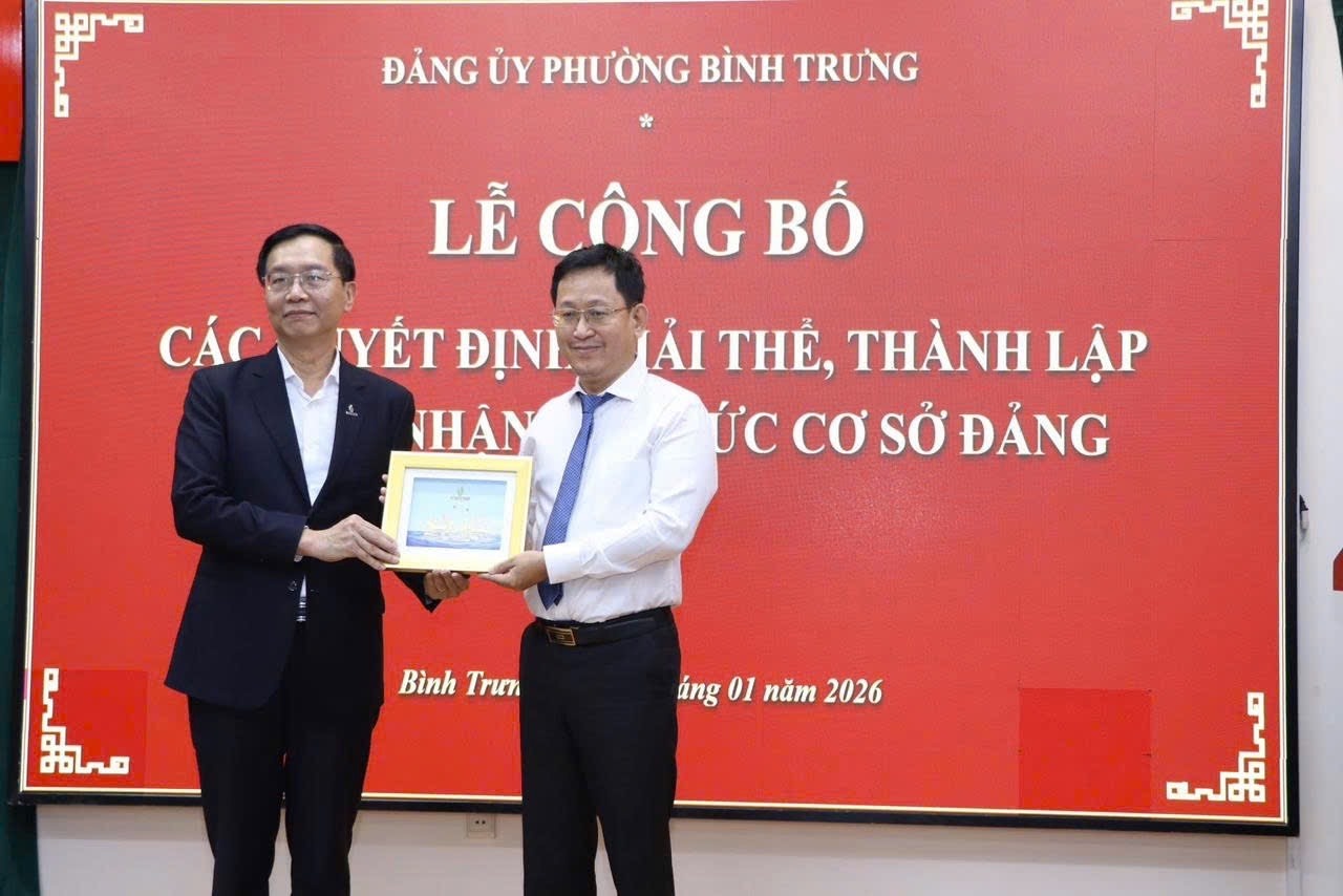 Tổ chức Đảng đầu tiên trong Đảng bộ Petrovietnam hoàn thành chuyển giao theo mô hình tổ chức mới
