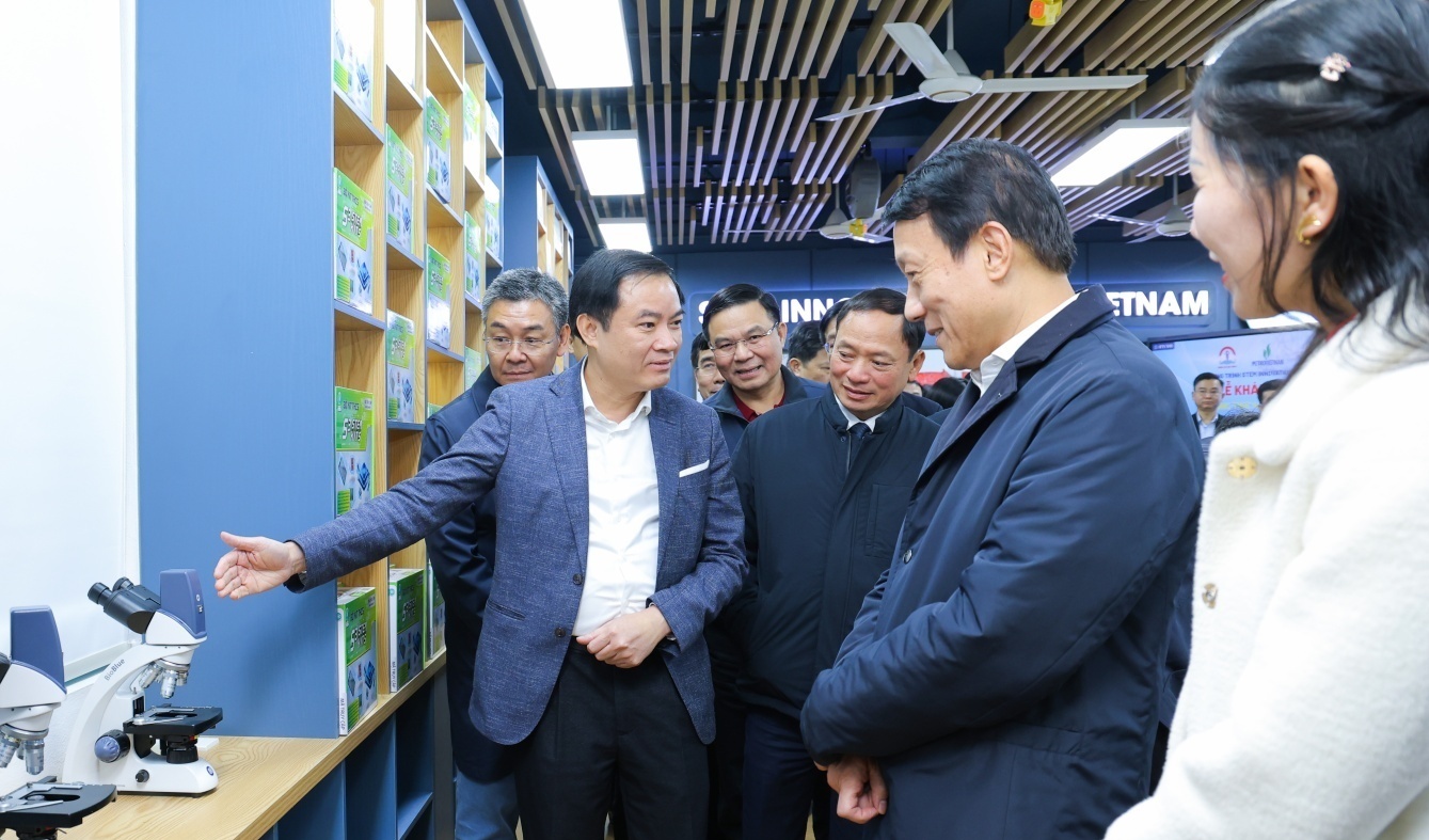 Đón xem cầu truyền hình “STEM Innovation Petrovietnam - Mạch nguồn tri thức” trên VTV