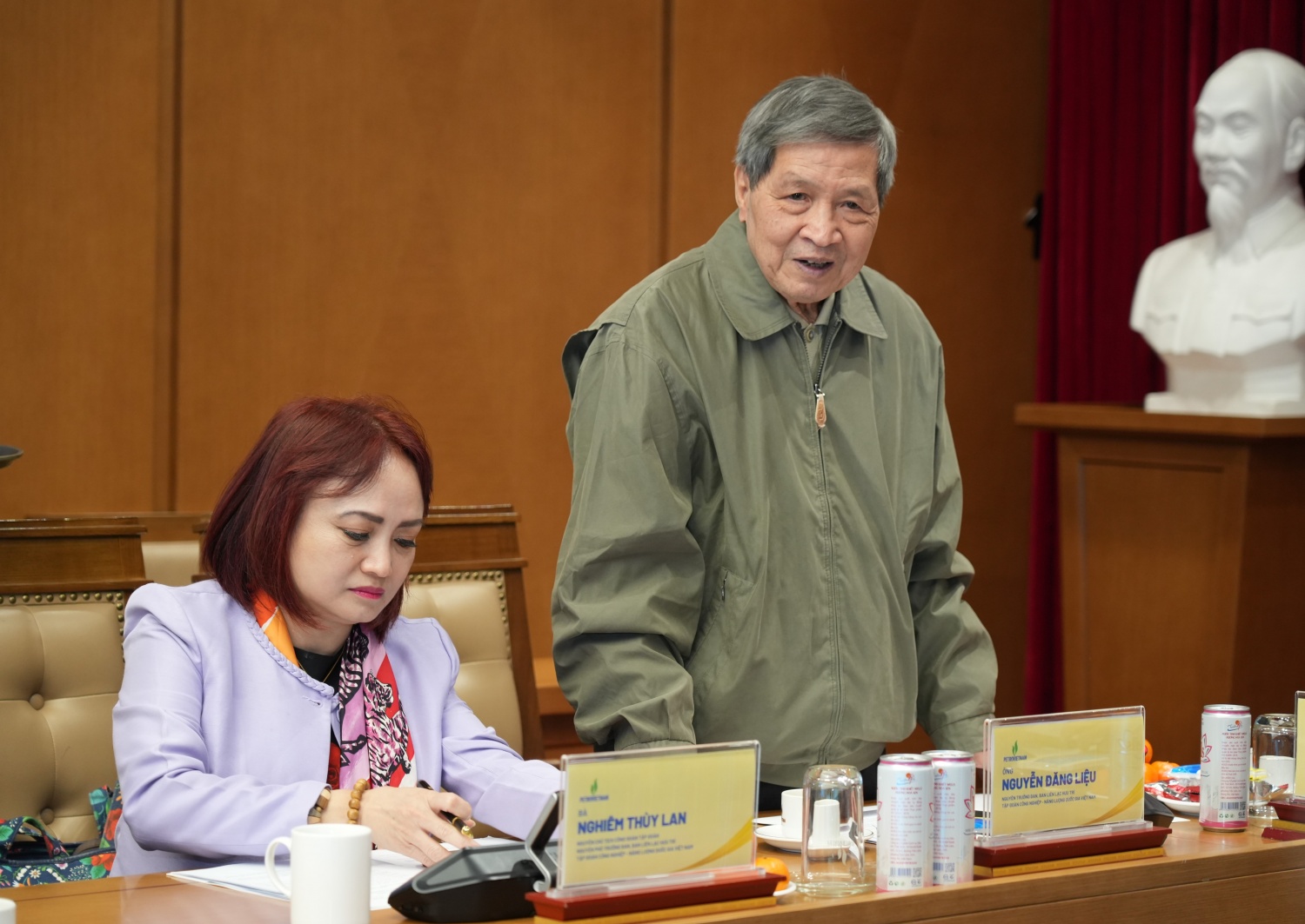 Phát huy văn hóa “nghĩa tình”, gắn kết các thế hệ người lao động Petrovietnam Phát huy văn hóa “nghĩa tình”, gắn kết các thế hệ người lao động Petrovietnam