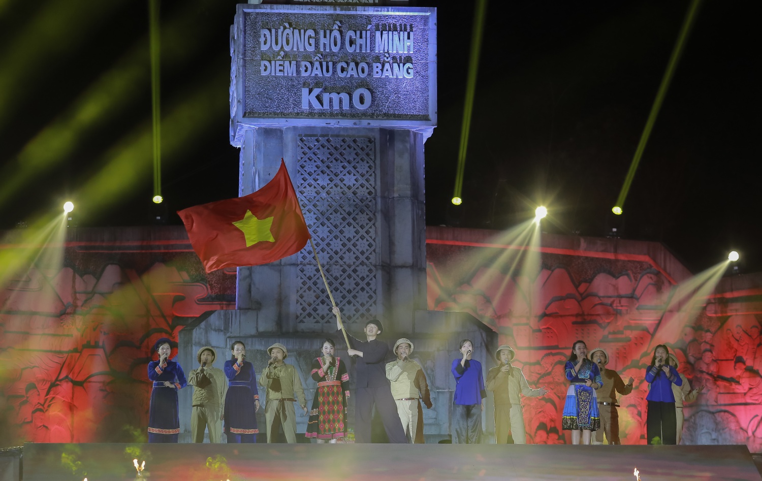 Petrovietnam đồng hành cùng chương trình kỷ niệm 85 năm ngày Bác Hồ về nước