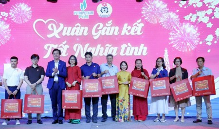 “Petrovietnam: Xuân Gắn kết - Tết Nghĩa tình” tại PVMR năm 2026: Ấm áp nghĩa tình, trọn vẹn Tết đoàn viên